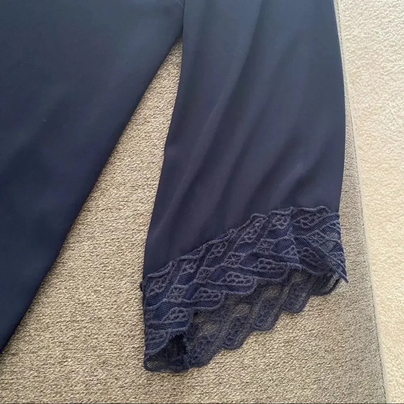 ASTR Navy Lace Trim Breezy Shift Dress Small - Picture 4 of 8